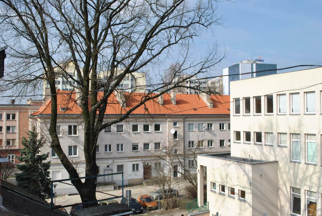 Hostel Pod Topolami Zielona Góra Eksteriør bilde